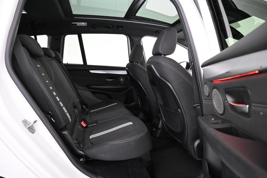 BMW 220 vaihtoauto