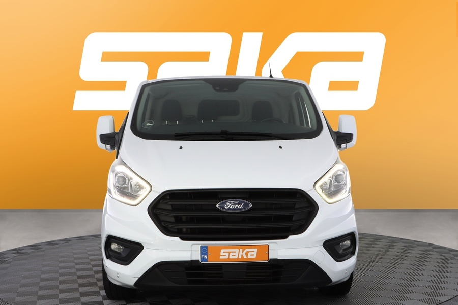 Ford Transit Custom vaihtoauto