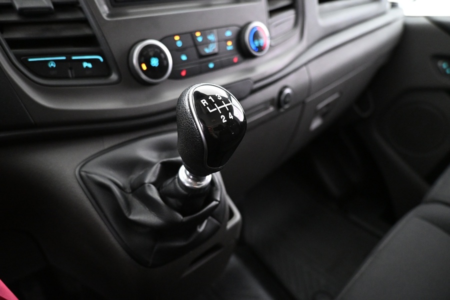 Ford Transit Custom vaihtoauto