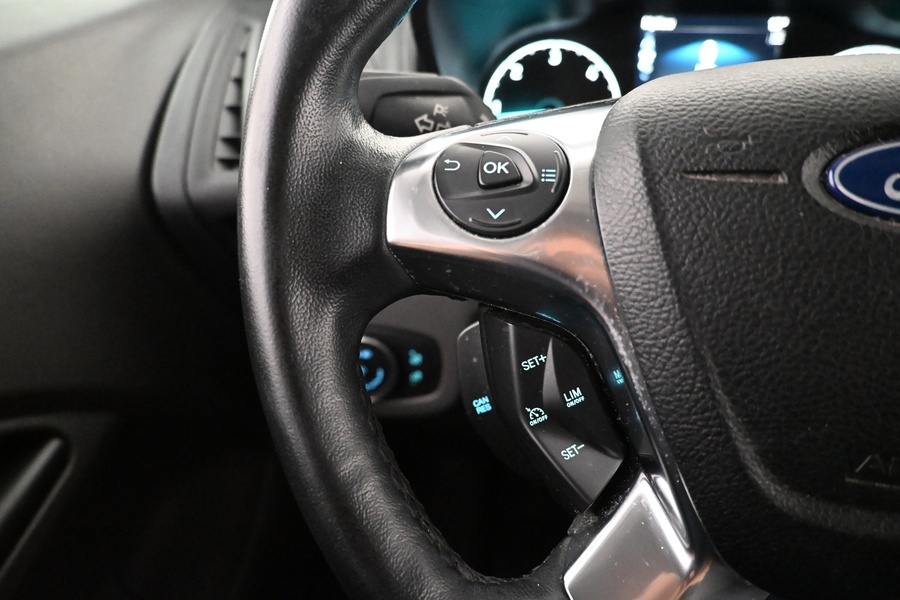 Ford Transit Connect vaihtoauto