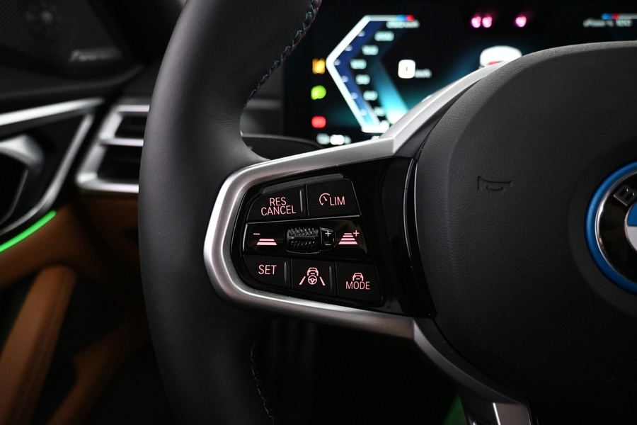 BMW i4 M50 vaihtoauto