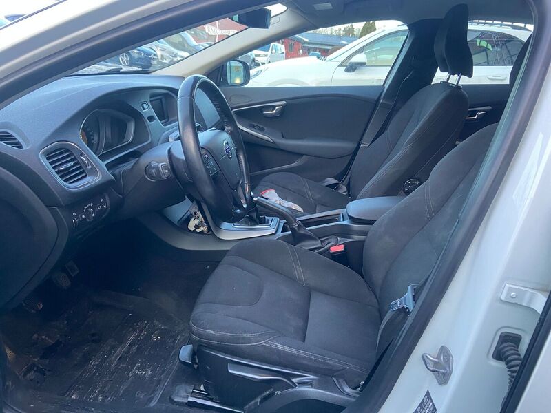 Volvo V40 vaihtoauto