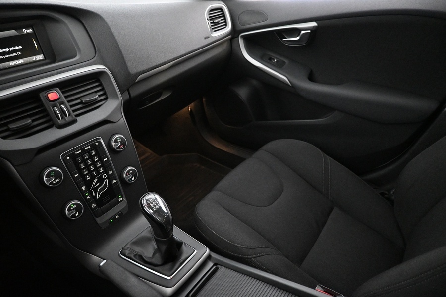 Volvo V40 vaihtoauto