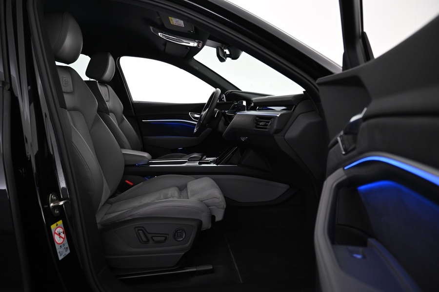 Audi e-tron vaihtoauto