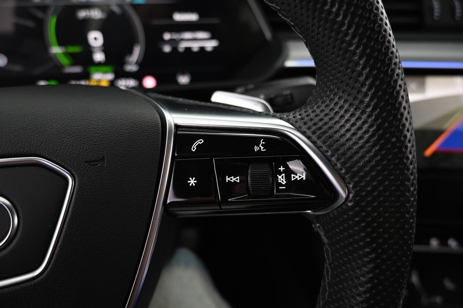 Audi e-tron vaihtoauto