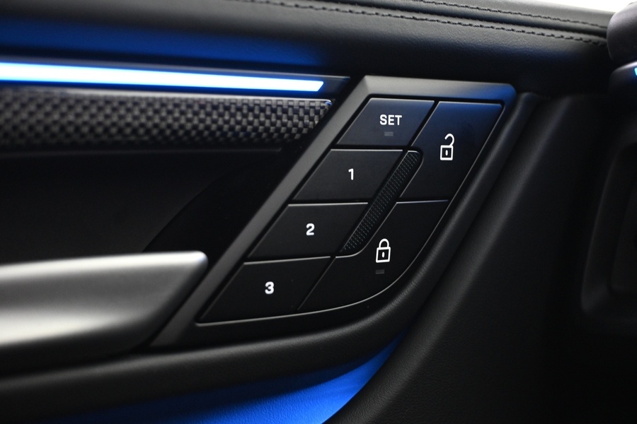 Porsche Macan vaihtoauto