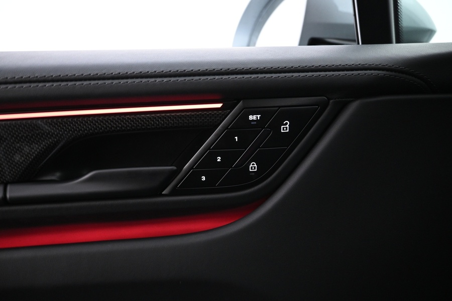 Porsche Macan vaihtoauto