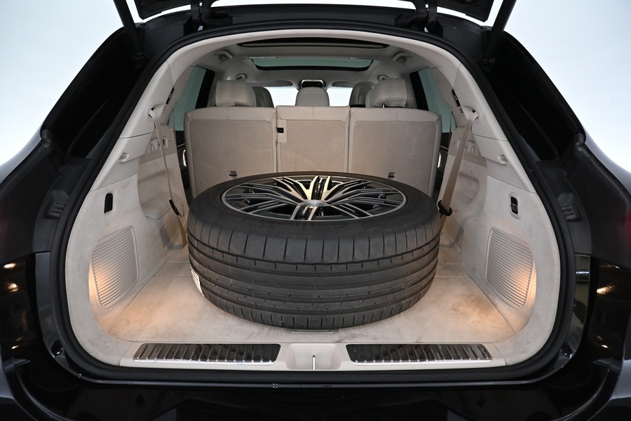 Mercedes-Benz EQS vaihtoauto