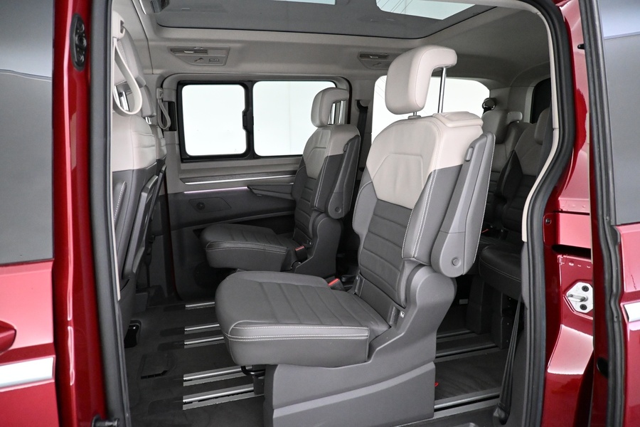 Volkswagen Multivan vaihtoauto