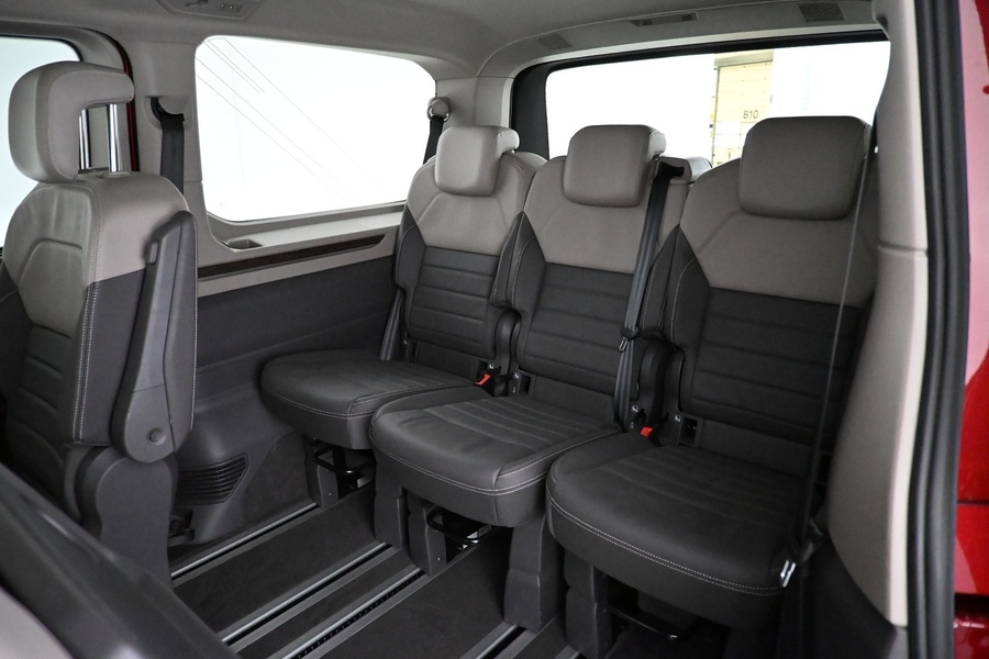 Volkswagen Multivan vaihtoauto