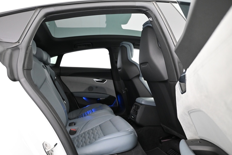 Audi e-tron GT vaihtoauto