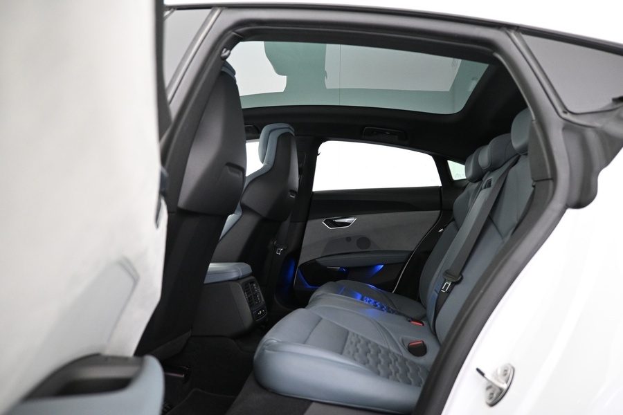 Audi e-tron GT vaihtoauto