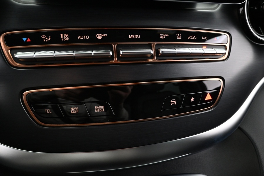 Mercedes-Benz EQV vaihtoauto