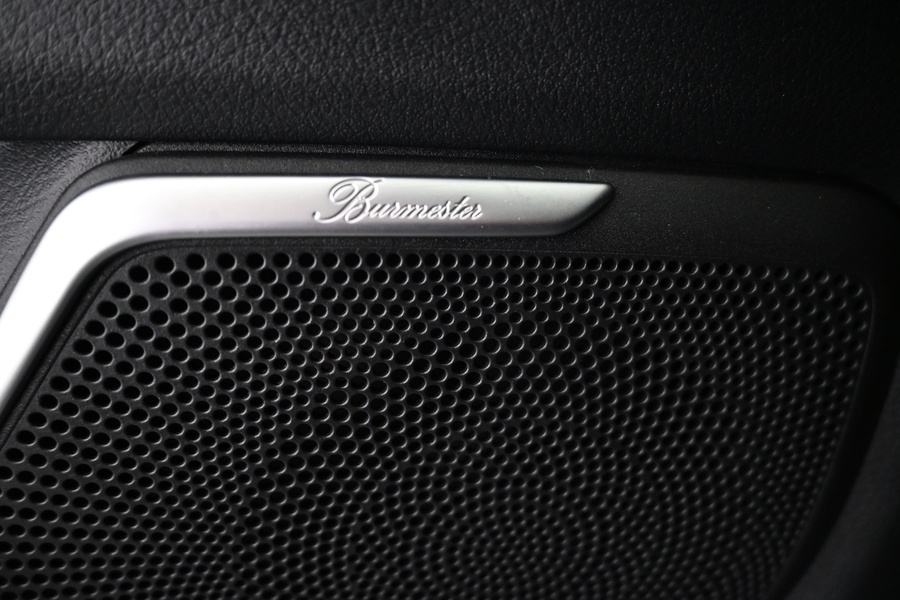 Mercedes-Benz EQV vaihtoauto