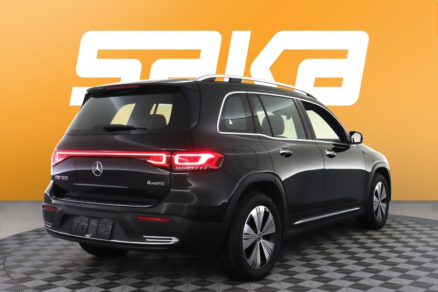 Mercedes-Benz EQB vaihtoauto