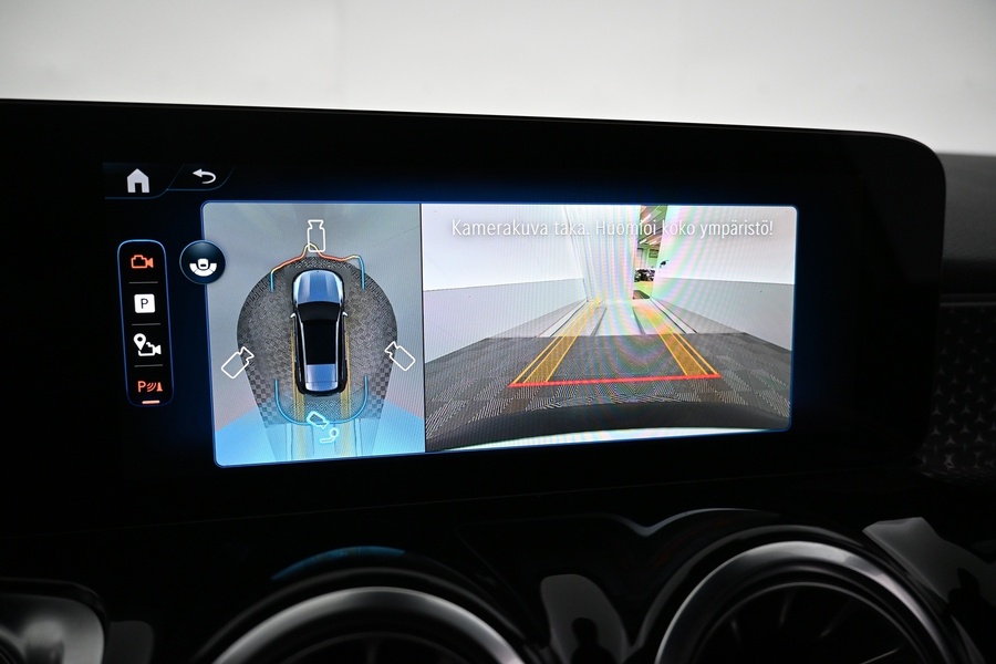 Mercedes-Benz EQB vaihtoauto