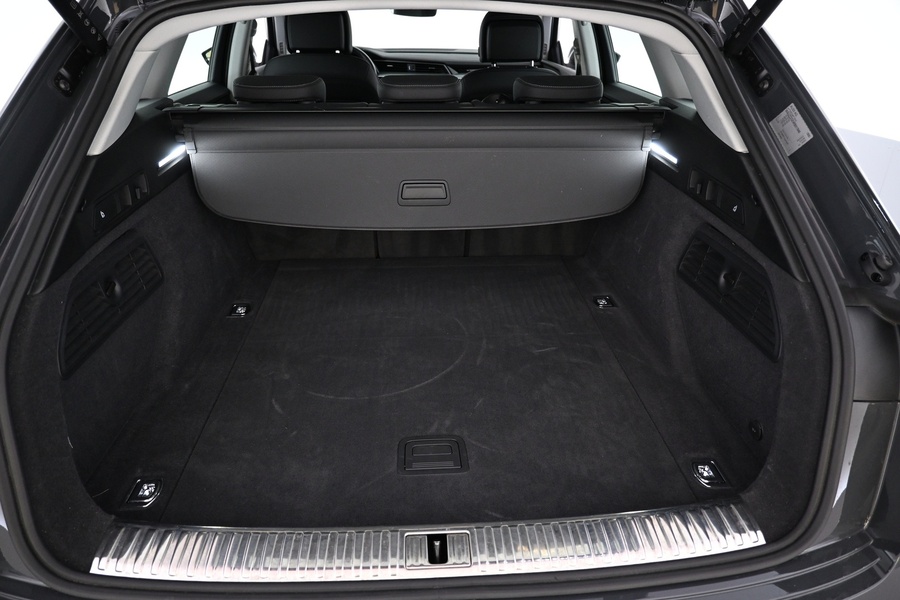 Audi Q8 e-tron vaihtoauto