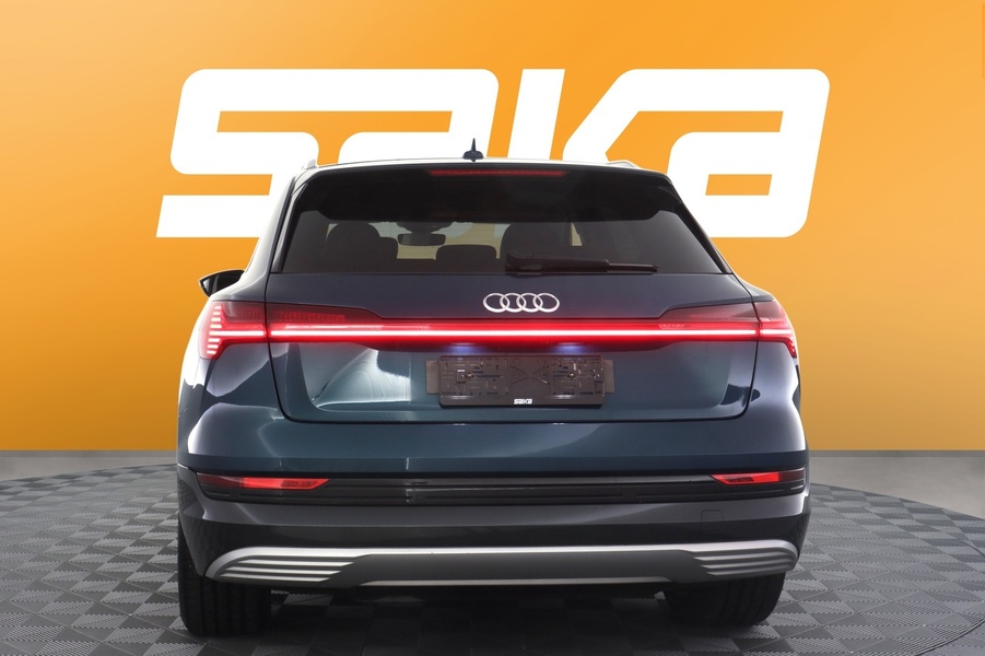 Audi e-tron vaihtoauto