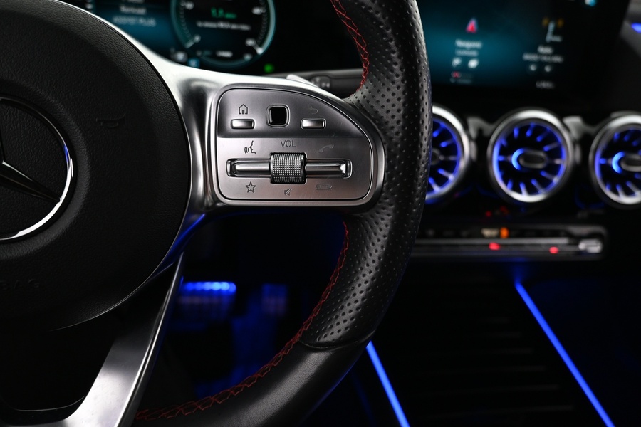 Mercedes-Benz EQA vaihtoauto