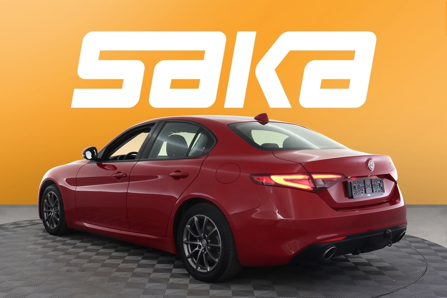 Alfa Romeo Giulia vaihtoauto
