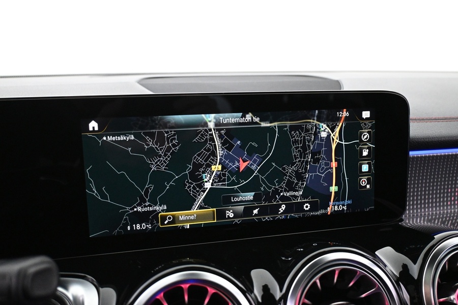 Mercedes-Benz EQB vaihtoauto