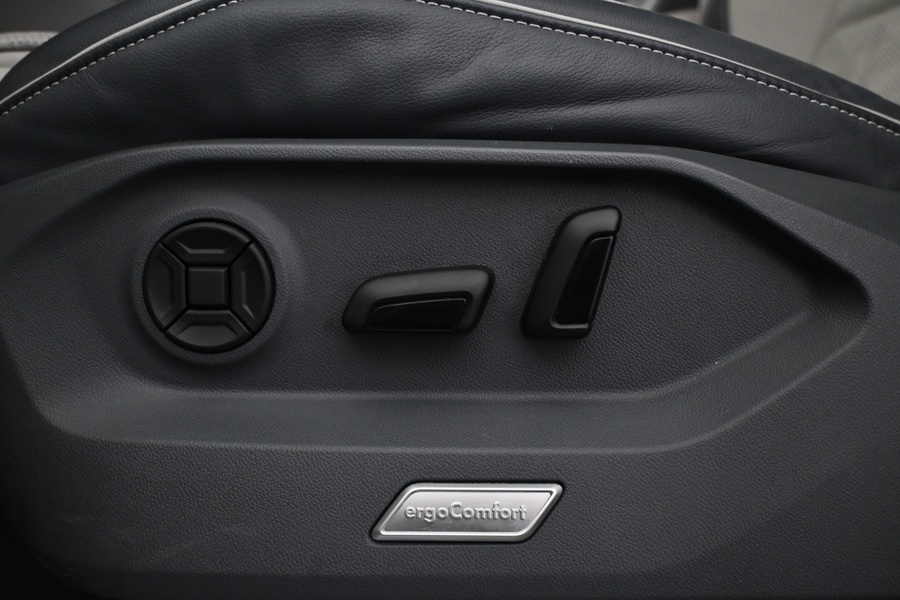 Volkswagen Touareg vaihtoauto