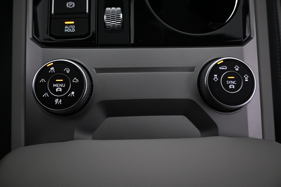 Volkswagen Touareg vaihtoauto