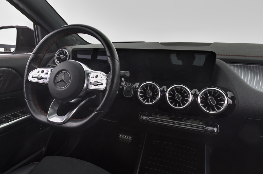Mercedes-Benz EQA vaihtoauto