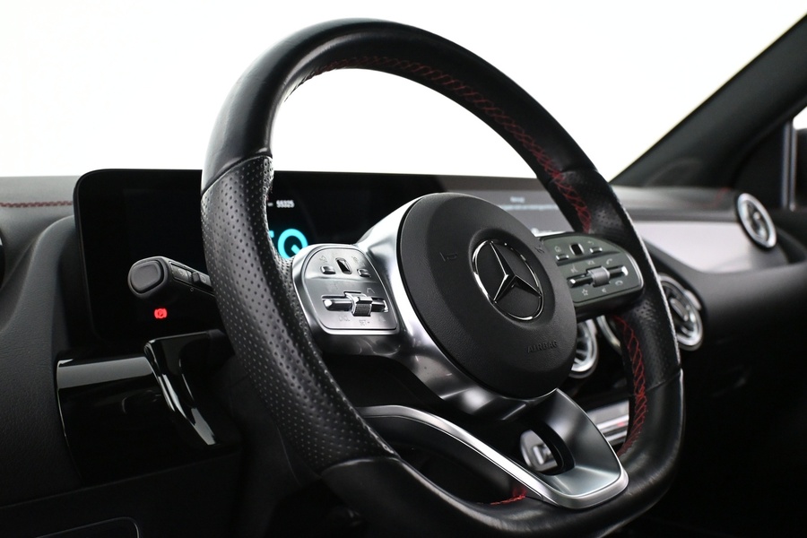 Mercedes-Benz EQA vaihtoauto