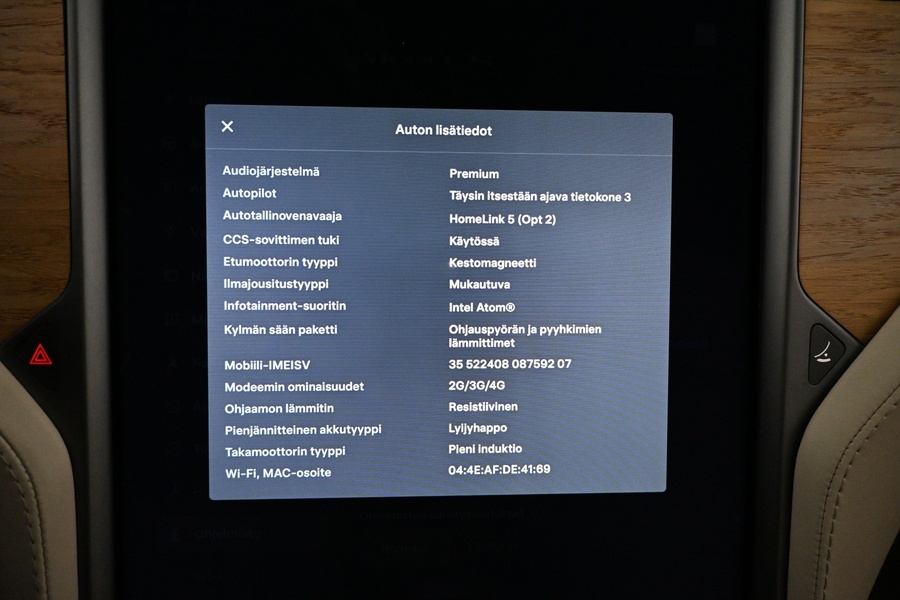 Tesla Model S vaihtoauto