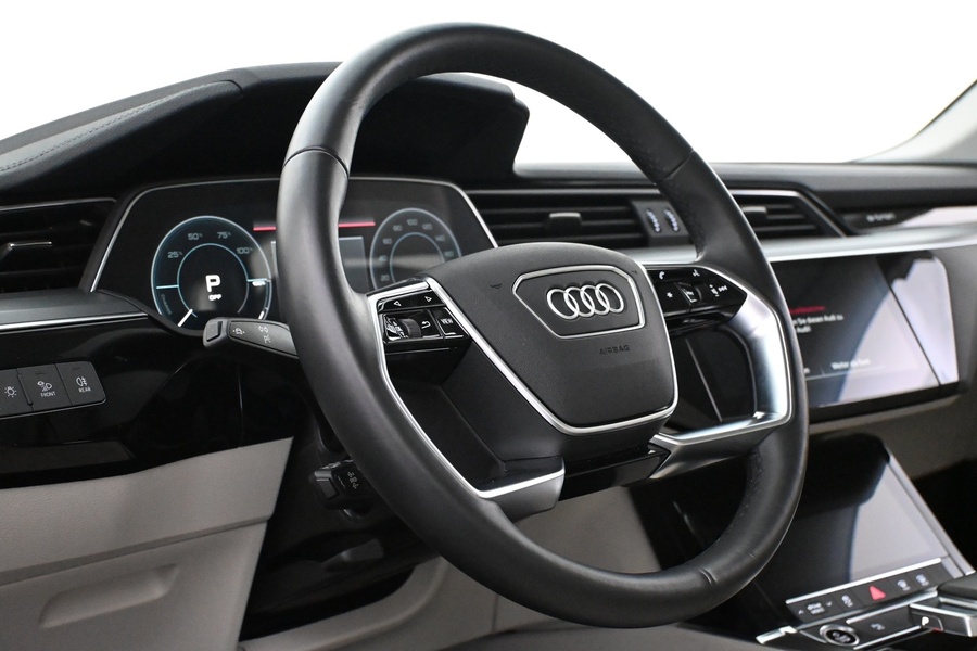 Audi e-tron vaihtoauto