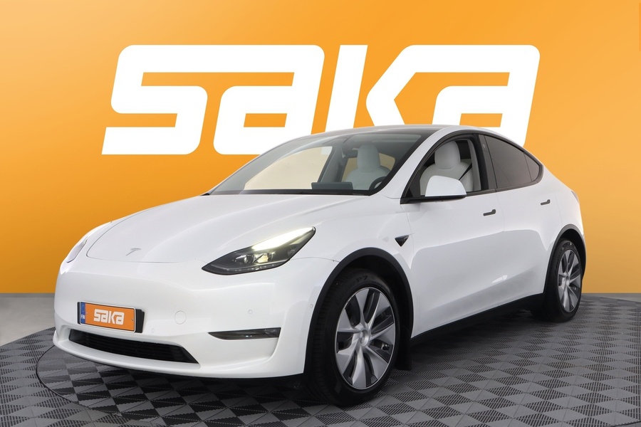 Tesla Model Y vaihtoauto