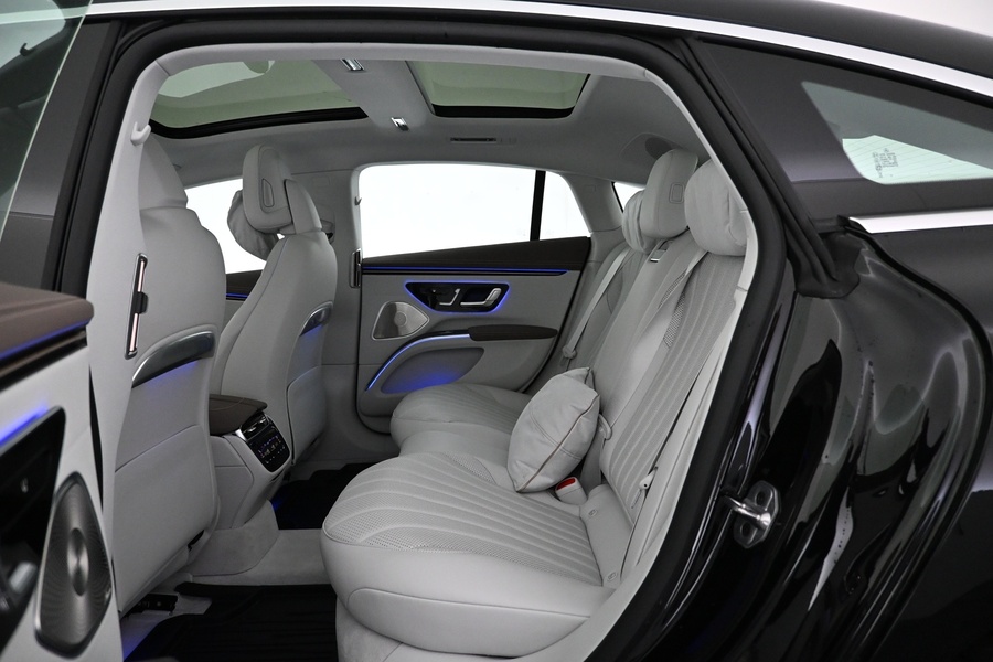 Mercedes-Benz EQS vaihtoauto