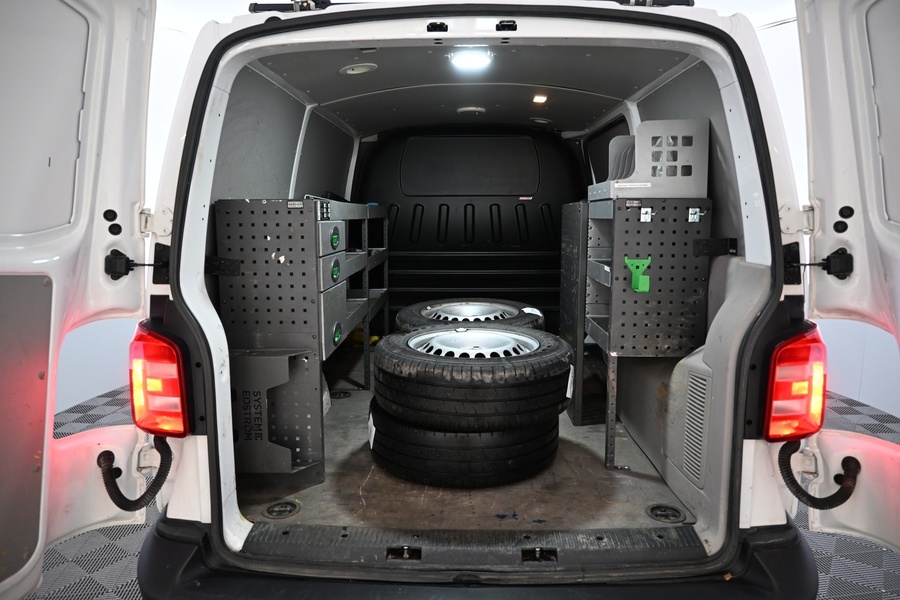 Volkswagen Transporter vaihtoauto