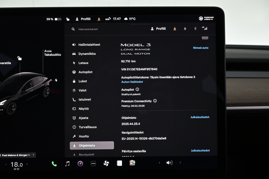Tesla Model 3 vaihtoauto