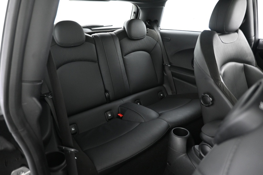 Mini Cooper vaihtoauto