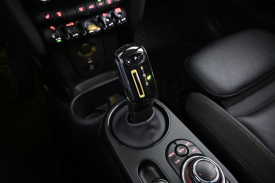 Mini Cooper vaihtoauto