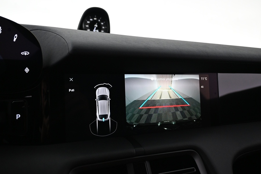 Porsche Taycan vaihtoauto