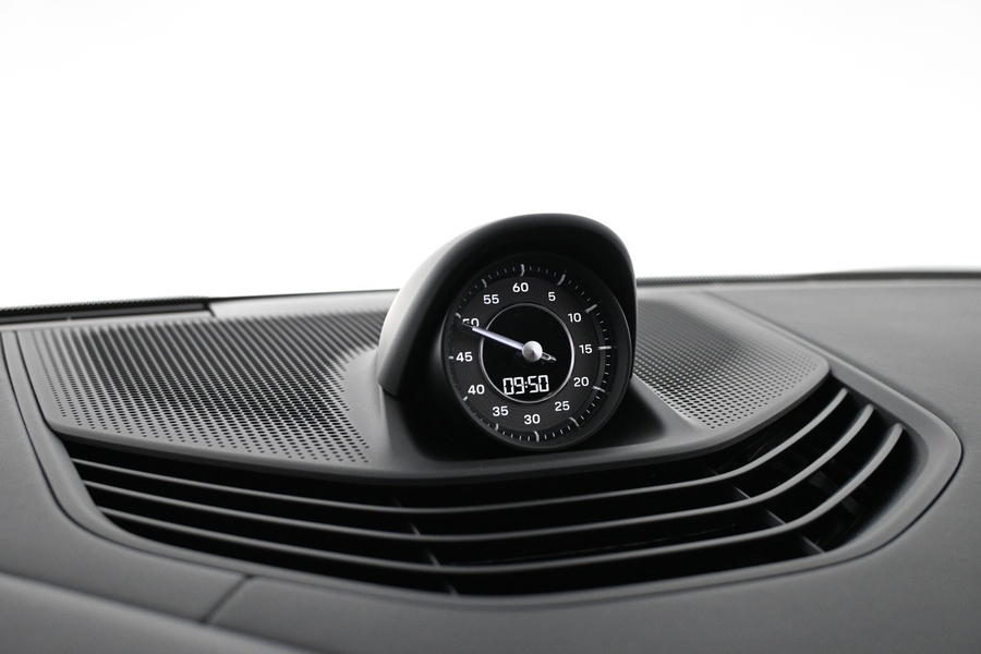 Porsche Taycan vaihtoauto