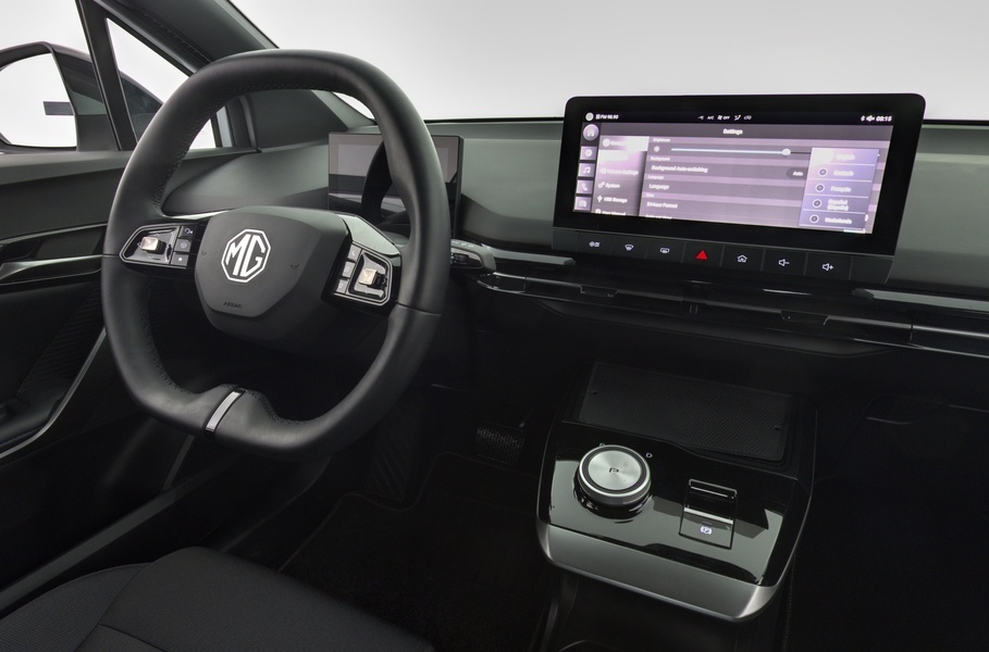 MG MG4 vaihtoauto