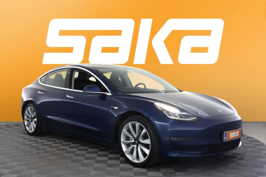 Tesla Model 3 vaihtoauto