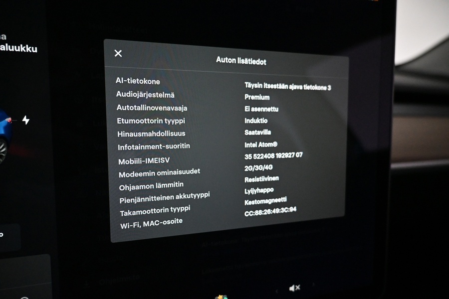 Tesla Model 3 vaihtoauto