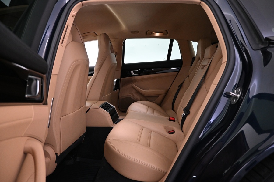 Porsche Panamera vaihtoauto