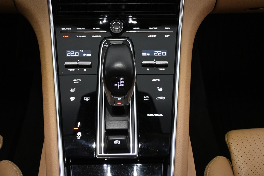 Porsche Panamera vaihtoauto