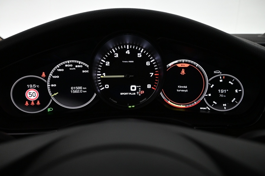 Porsche Panamera vaihtoauto