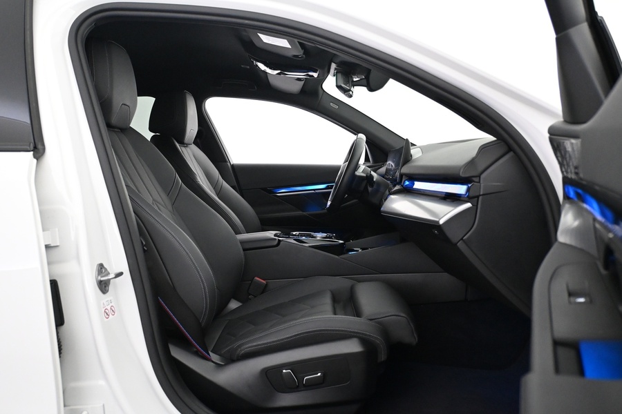 BMW i5 M60 vaihtoauto