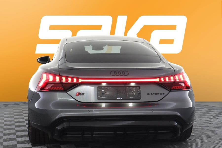 Audi e-tron GT vaihtoauto