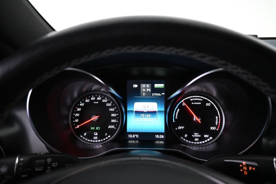 Mercedes-Benz EQV vaihtoauto