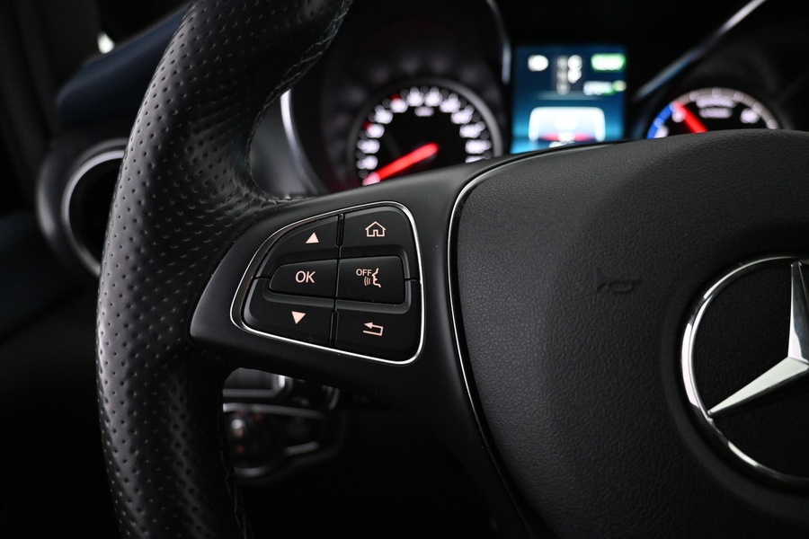 Mercedes-Benz EQV vaihtoauto