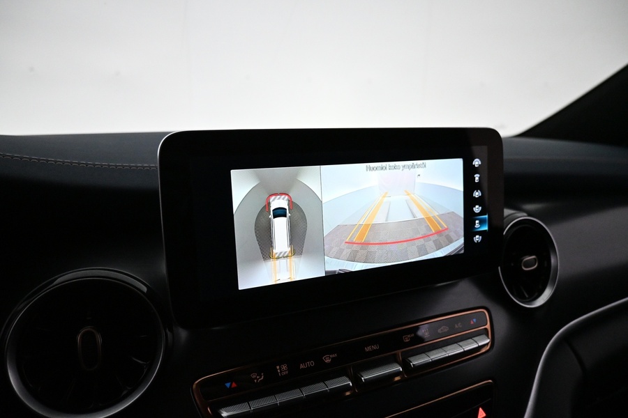 Mercedes-Benz EQV vaihtoauto